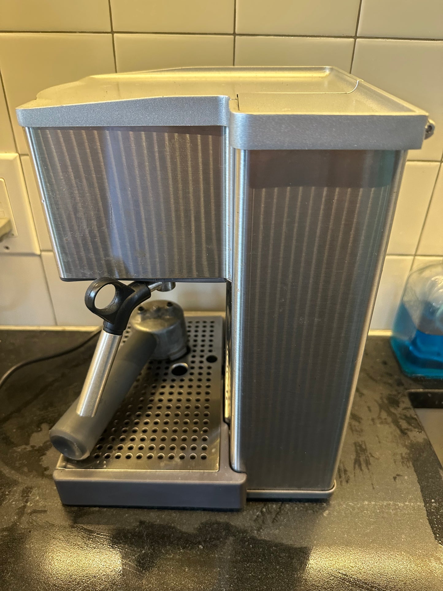 Breville ESP8XL Cafe Roma Stainless Espresso Maker,1.2 liters